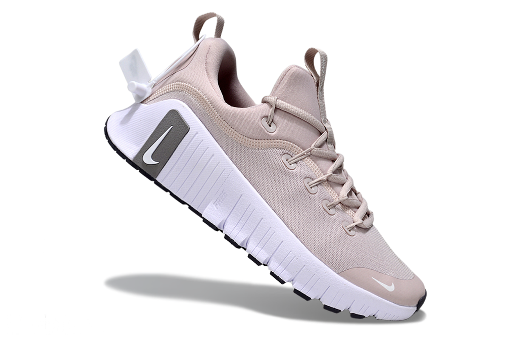 Nike Free Metcon 6 – Lace-Up Sneakers