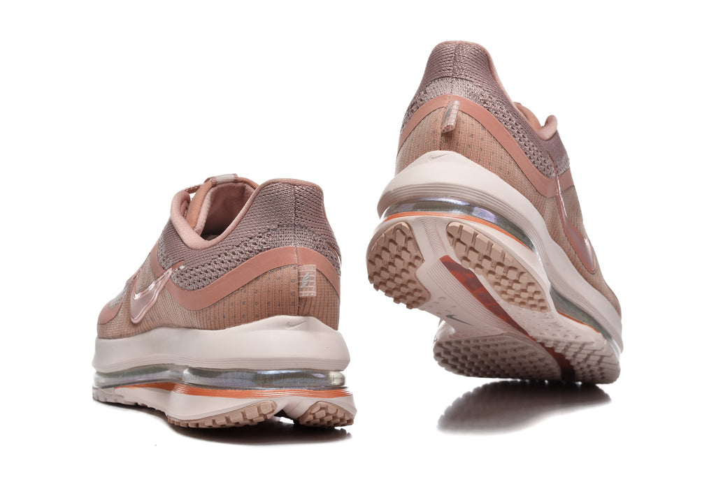 Nike Pegasus Premium